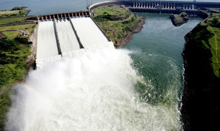 Estudo relaciona mortandade de peixes a operações de hidrelétricas