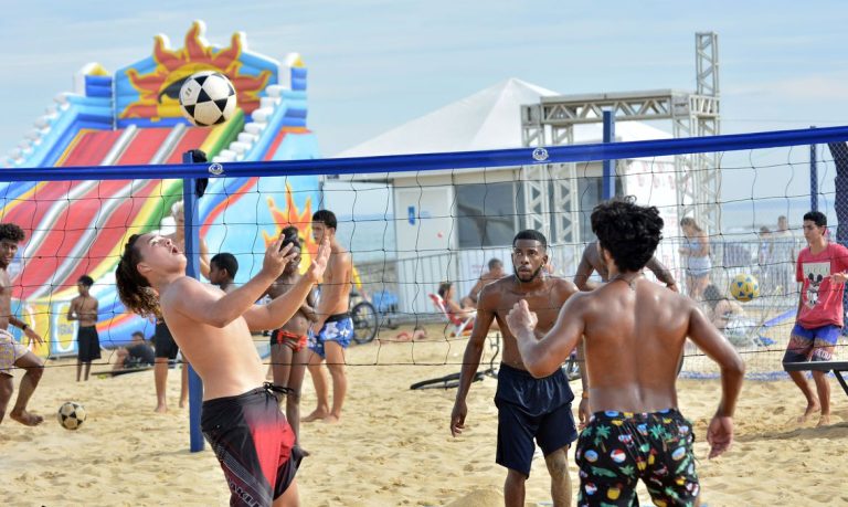 Feriados colados nos finais de semana