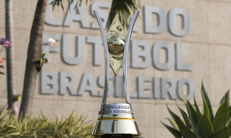 Brasileirão começa em 15 de abril